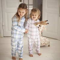 Пижамы для детей в шелковом мешочке